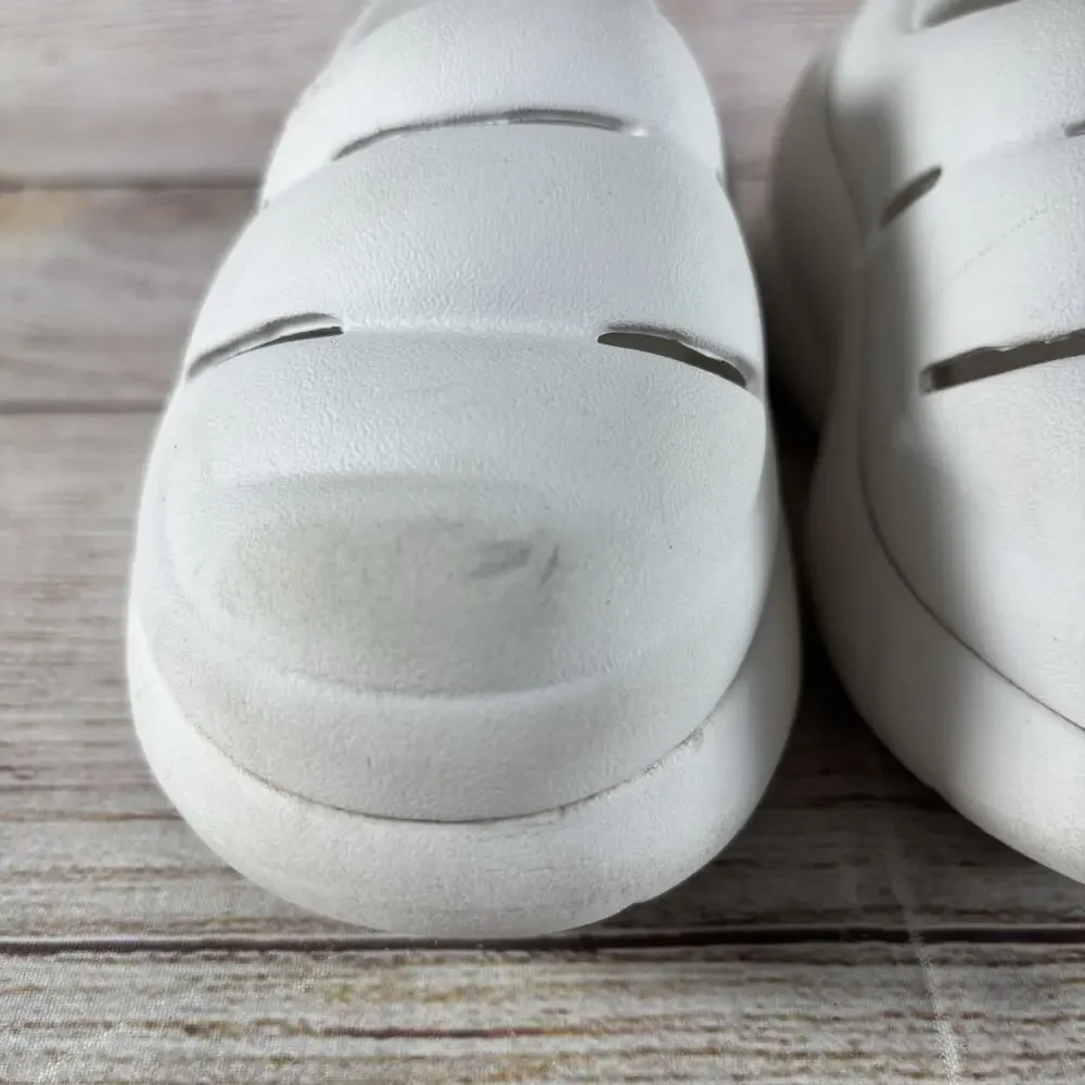 Ugg Kids Sport Yeah Clogs Size Toddler 9 White EVA Chunky Shoes